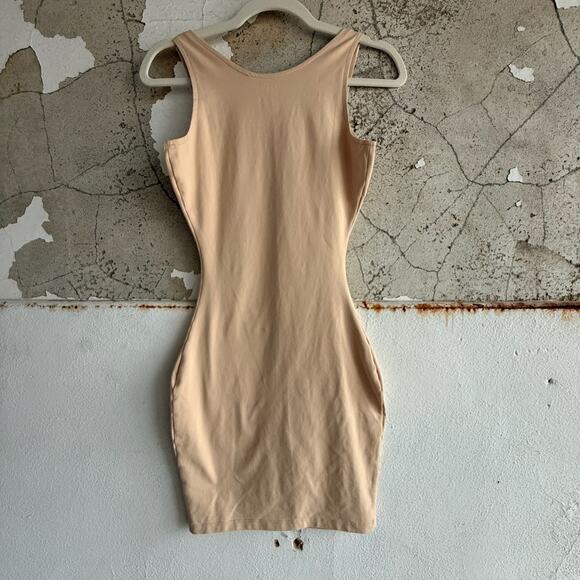 Spanx Assets Nude Slip Dress Bodycon Shaping Stretch Minimalist Shapewear - Picture 4 of 5